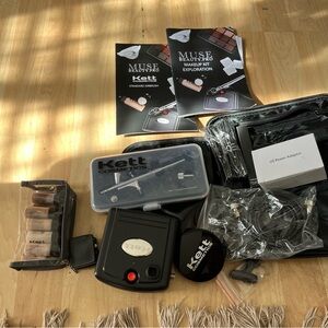 KETT Cosmetics JETT Pro Airbrush set W Fixx New Crème.